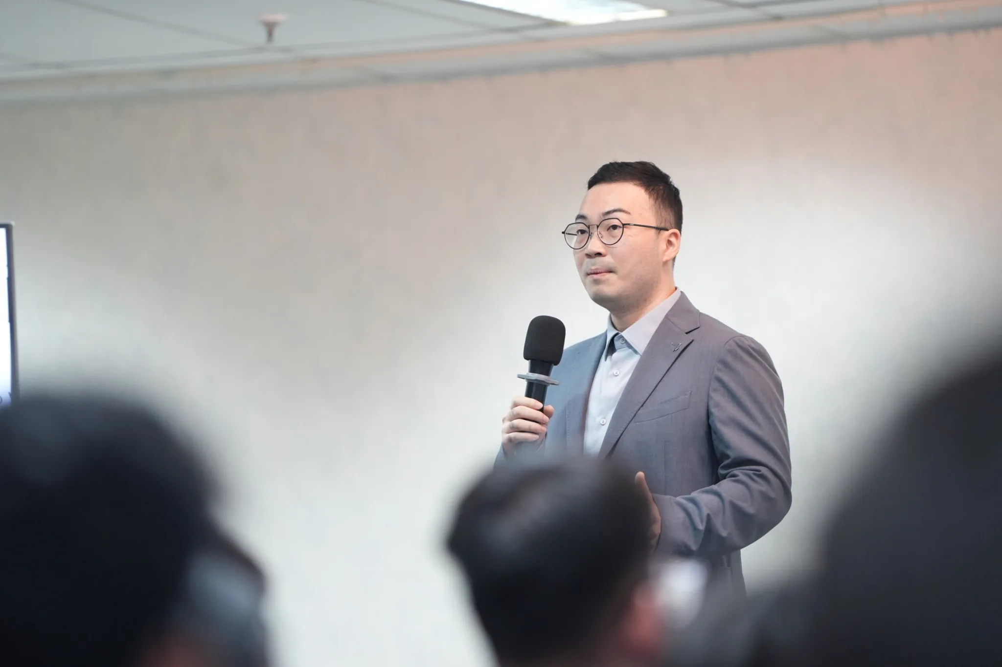 Prof. Liu Hantang sharing at UPH's Faculty of Artificial Intelligence